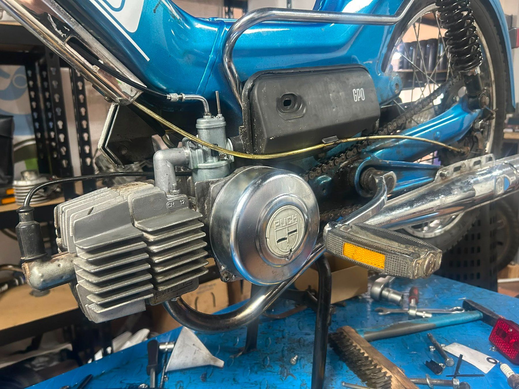 Puch Ciclomotori: Puch Maxi S mit Ausweis, Matching Numbers. – Usato da Schmerikon venduto da Mofaparts 5