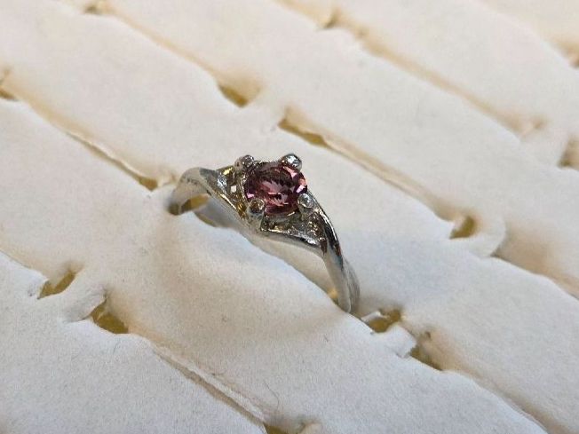 Anelli: Bague fantaisie élégante pierre violette – Nuovo (secondo la descrizione) da Territet venduto da Cenh 1