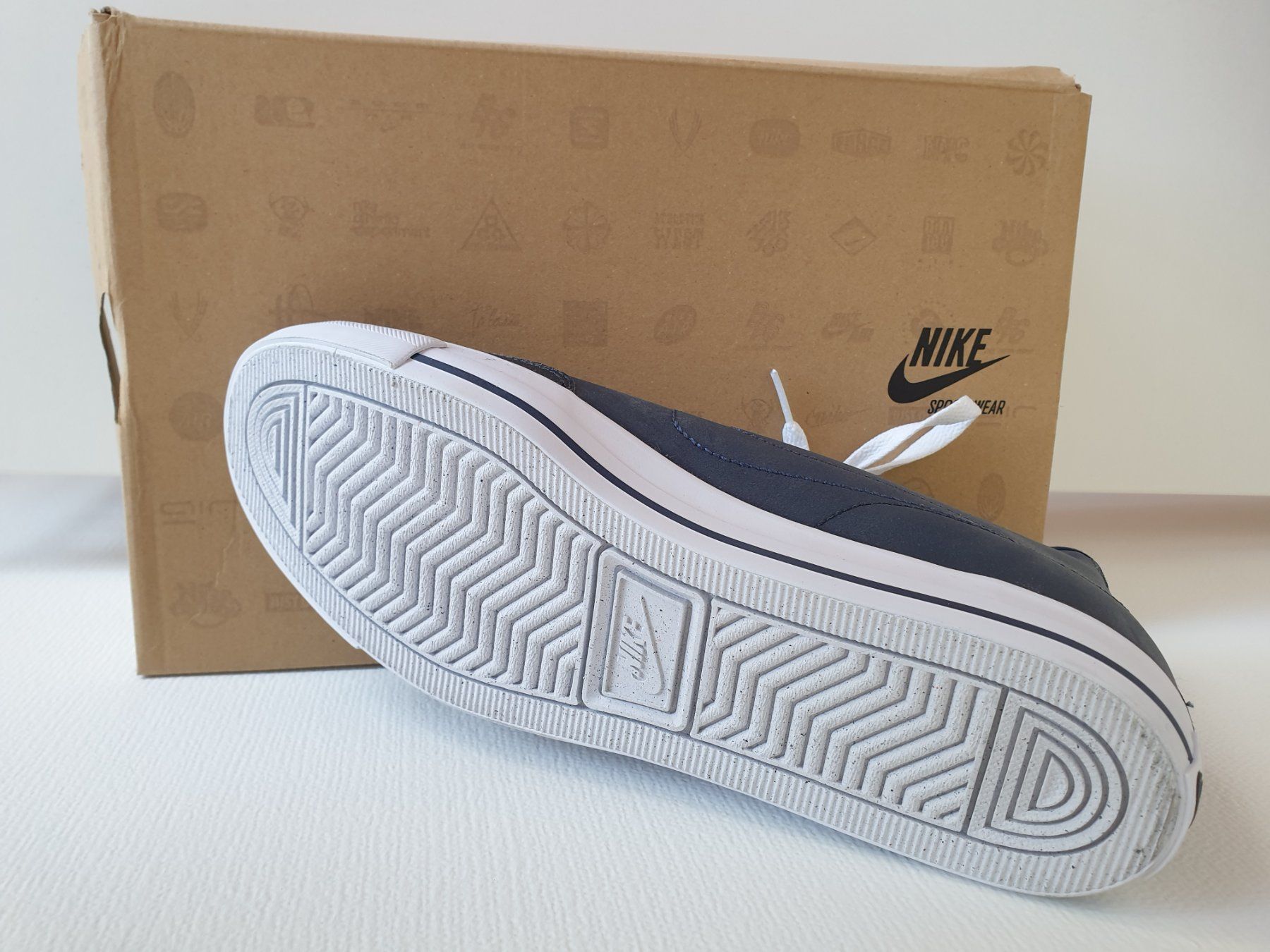 Nike Scarpe da uomo: NIKE GO MID Gr. 44 – Nuovo e nell'imballaggio originale da Herisau venduto da dku_85hh 2