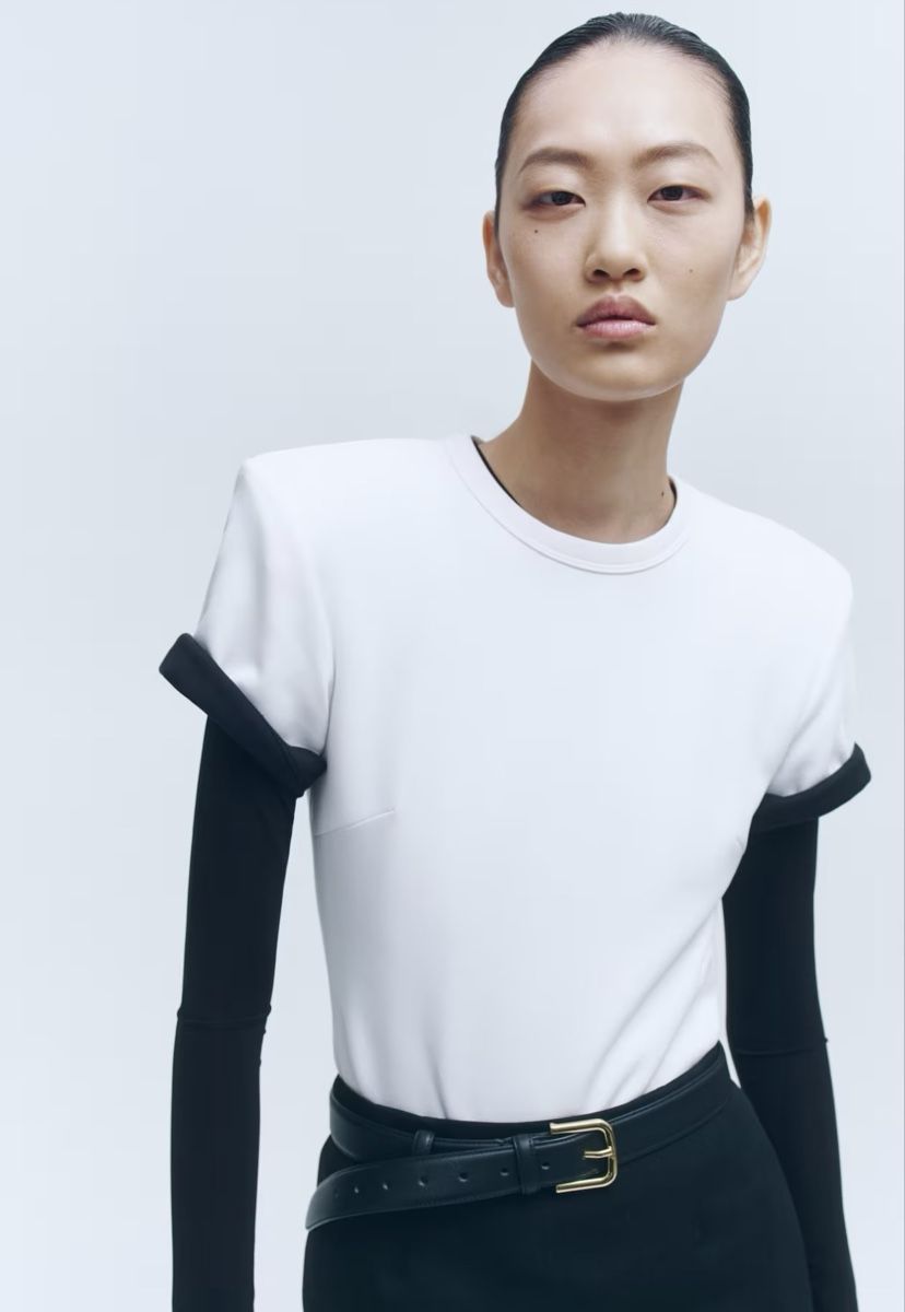H&M Tops: Bodysuit white WARDROBE.NYC x H&M size M – D'occasion à Vesenaz par ale_wrt6 7