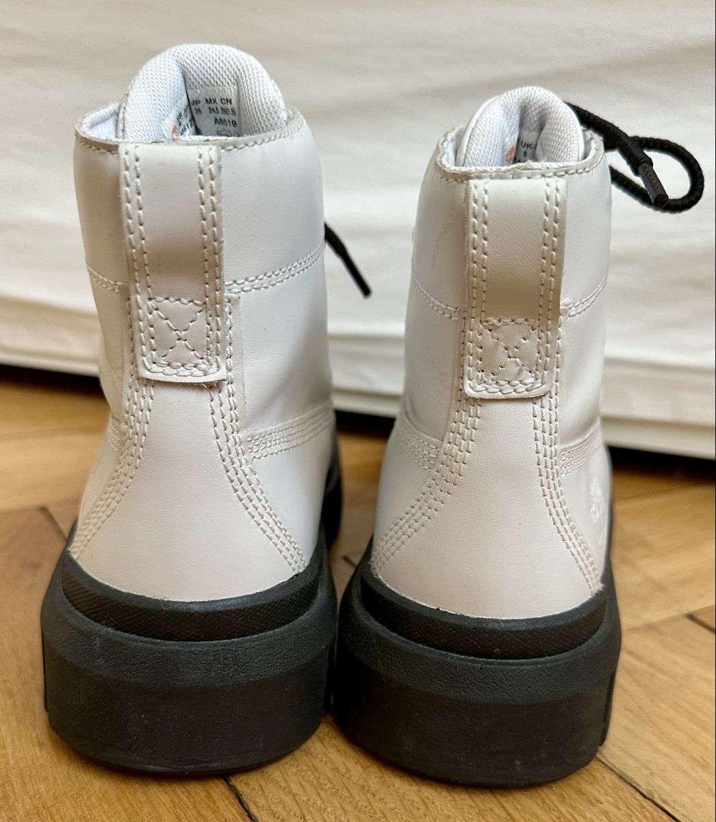Timberland Scarpe da donna: Timberland Sky White Leather Lace Up Chunky Platform Combat – Usato da Zollikon venduto da _M65_ 2