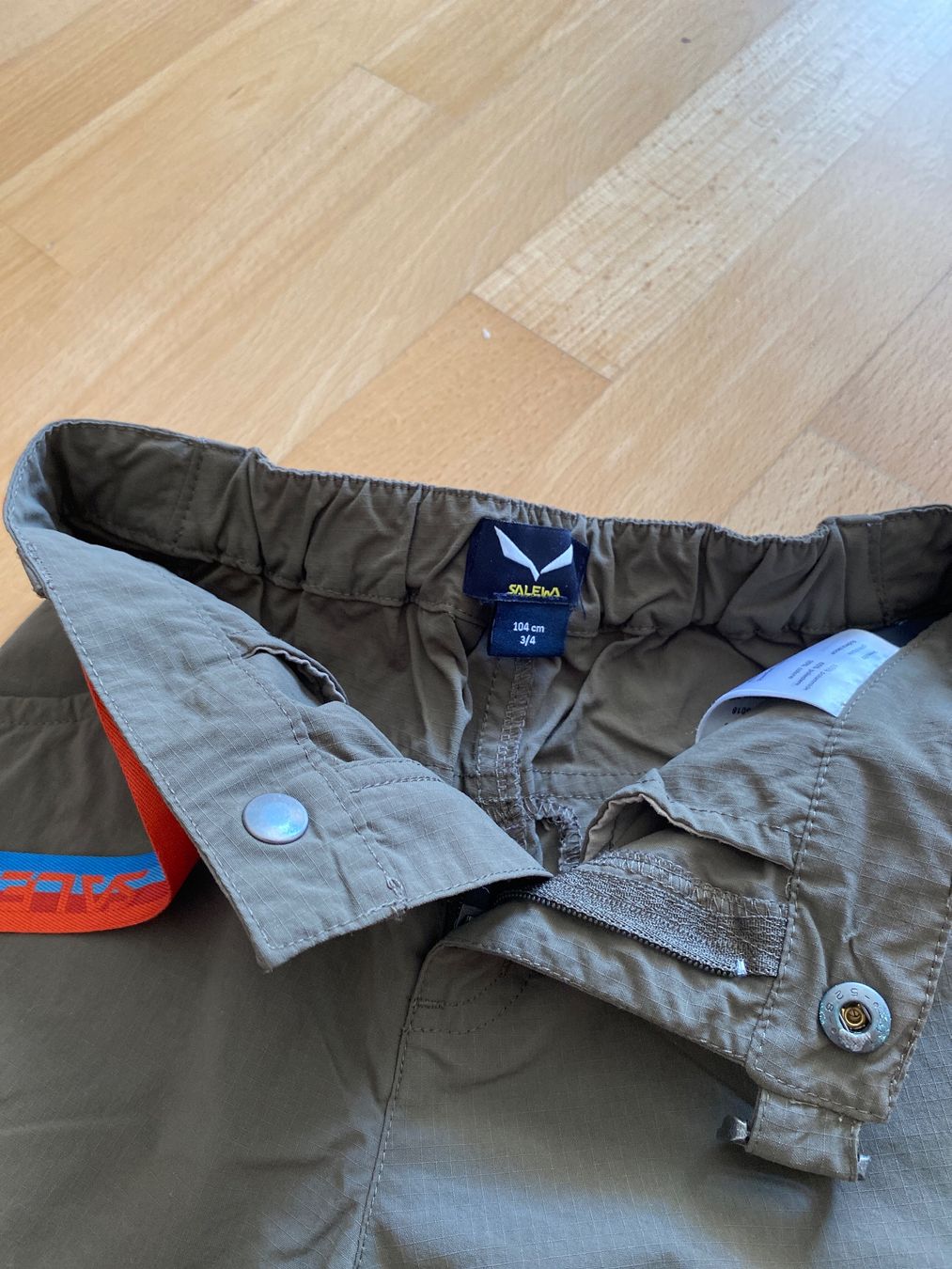 Salewa Pantalons: Wanderhosen Gr. 104 – D'occasion à Illnau par Dodo115 1
