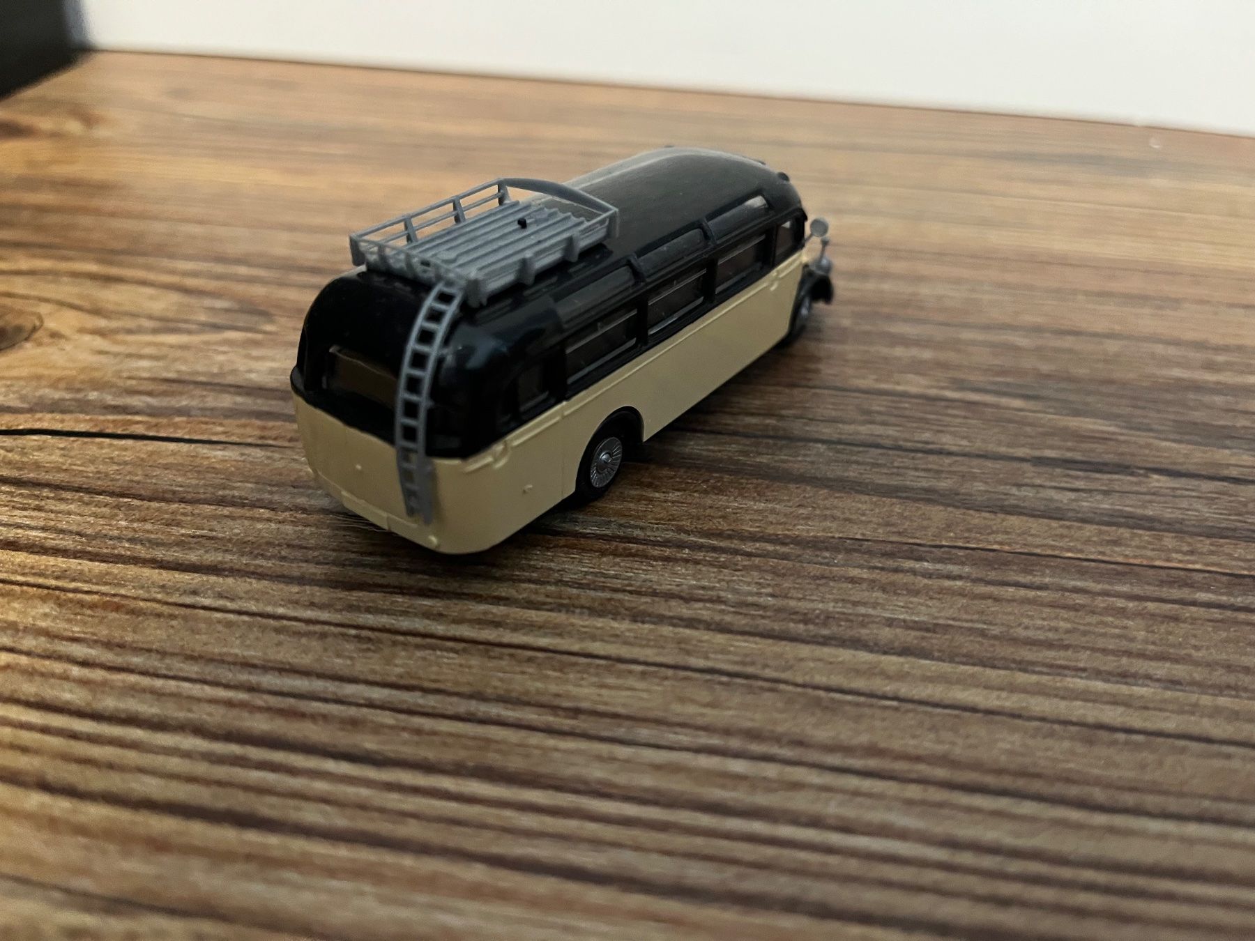Kit di modellismo & Modellini statici: Modellbus Mercedes-Benz Oldtimer – Usato da Hirzel venduto da momo24Horgen 1