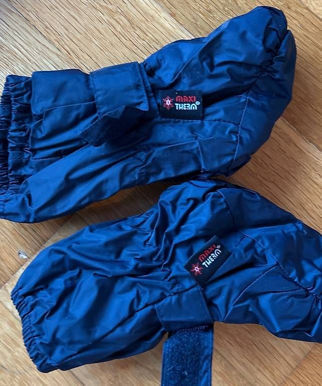Guanti & manicotti: Fiesli Handschuhe (Mittens)  – Usato da Basel venduto da mlojak 3