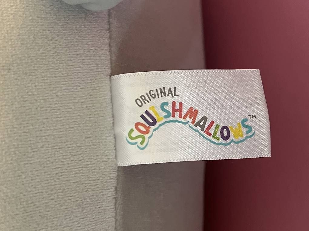 Spielzeuge: Grosses Plüschtier von Squishmallows – Gebraucht aus Wädenswil von esp_z8tb 3