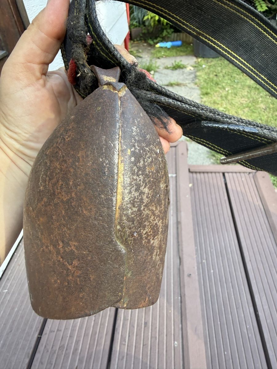 Campanacci mucche: Cloche Firmann Bulle 1 – Usato da Chessel venduto da Voyages--2020 1