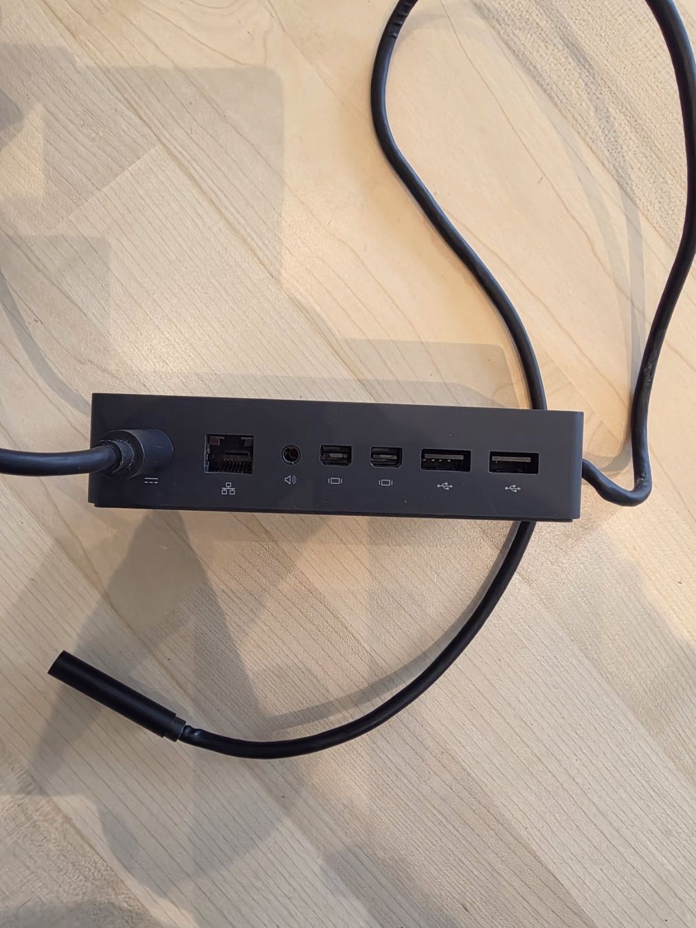 Microsoft Docking station: Microsoft Surface Dock – Dockingstation (PD9-00004) – Usato da Reinach BL venduto da Sportli 3