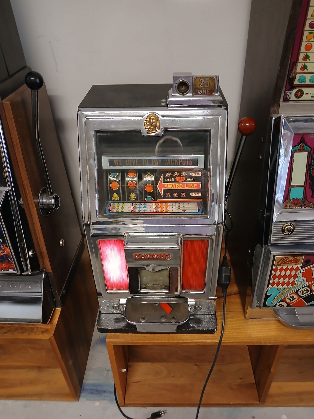 Spielautomaten: machine à  sous  – Gebraucht aus Poliez le Grand von DedeSan1968 2