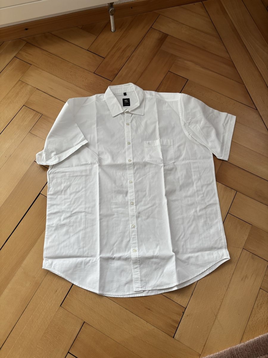 Hemden: Camicia bianca a maniche corte  – Neu (gemäss Beschreibung) aus Schwyz von Francesca54