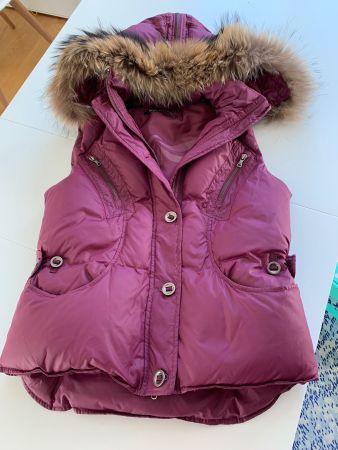 MARC AUREL lila Gilet/Weste Echtfell Gr. 36 wie NEU
