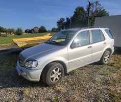 Mercedes Benz Ml 270 mit AHK 750kg