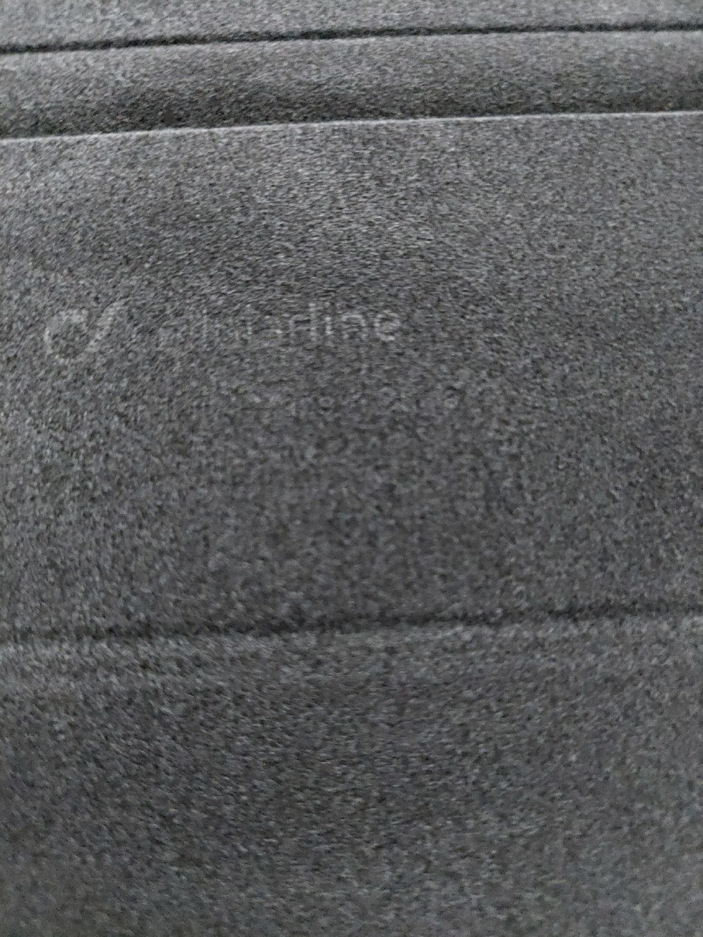 Altri accessori: Schutzhülle für iPad - Neu – Nuovo (secondo la descrizione) da Luzern venduto da M.Ai 3