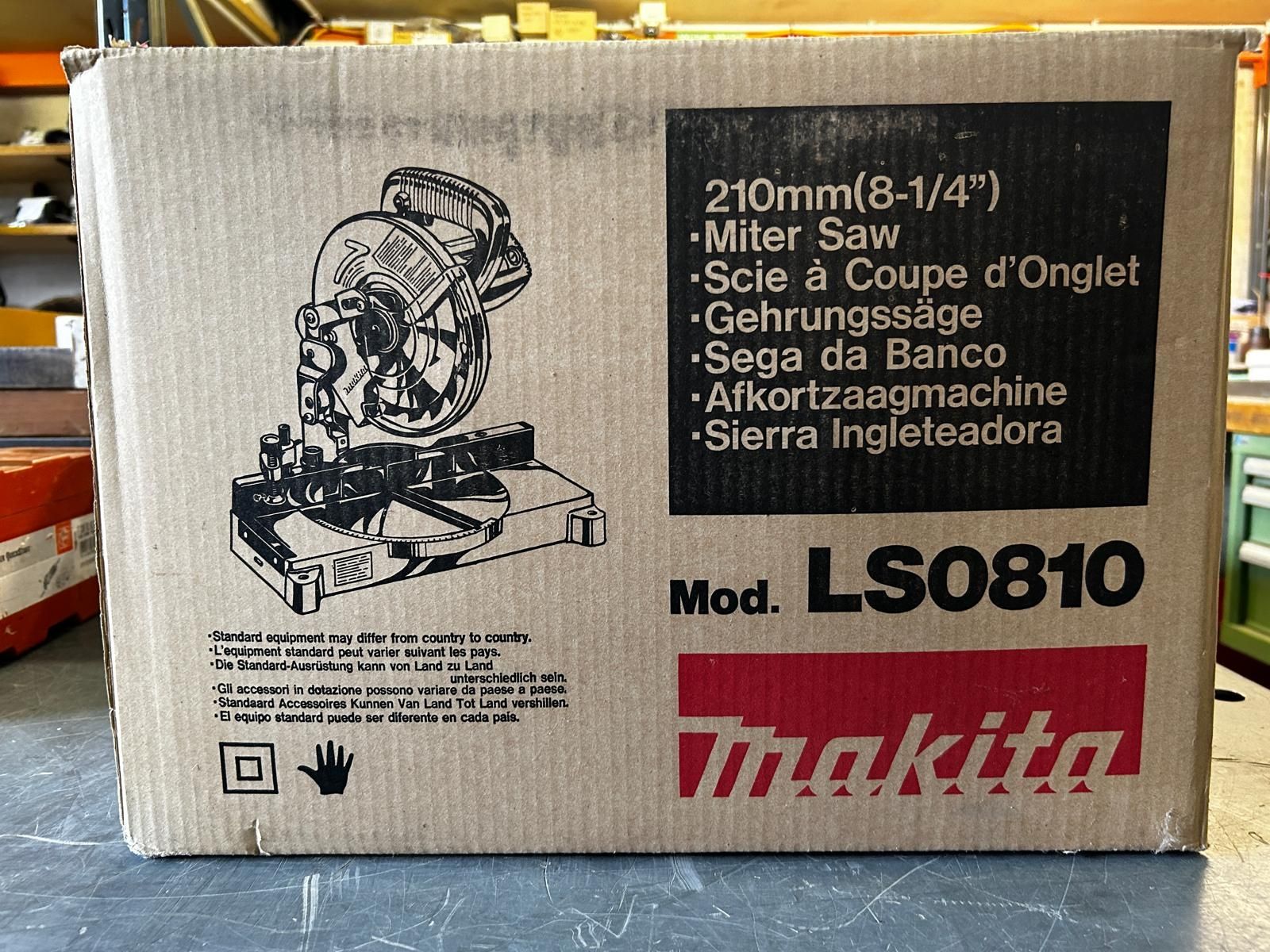 Makita Sägen: Makita LS0810 Kappsäge 210mm 800W  – Neu und originalverpackt aus Ebikon von inf_9pqv 3