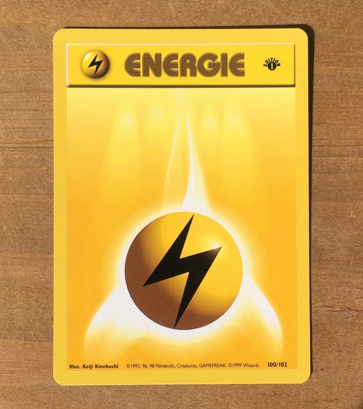 Pokémon Sammelbilder & Trading cards: Elektro Energie Basis 1.Edition 100/102 – Gebraucht aus Dornach von Deco89
