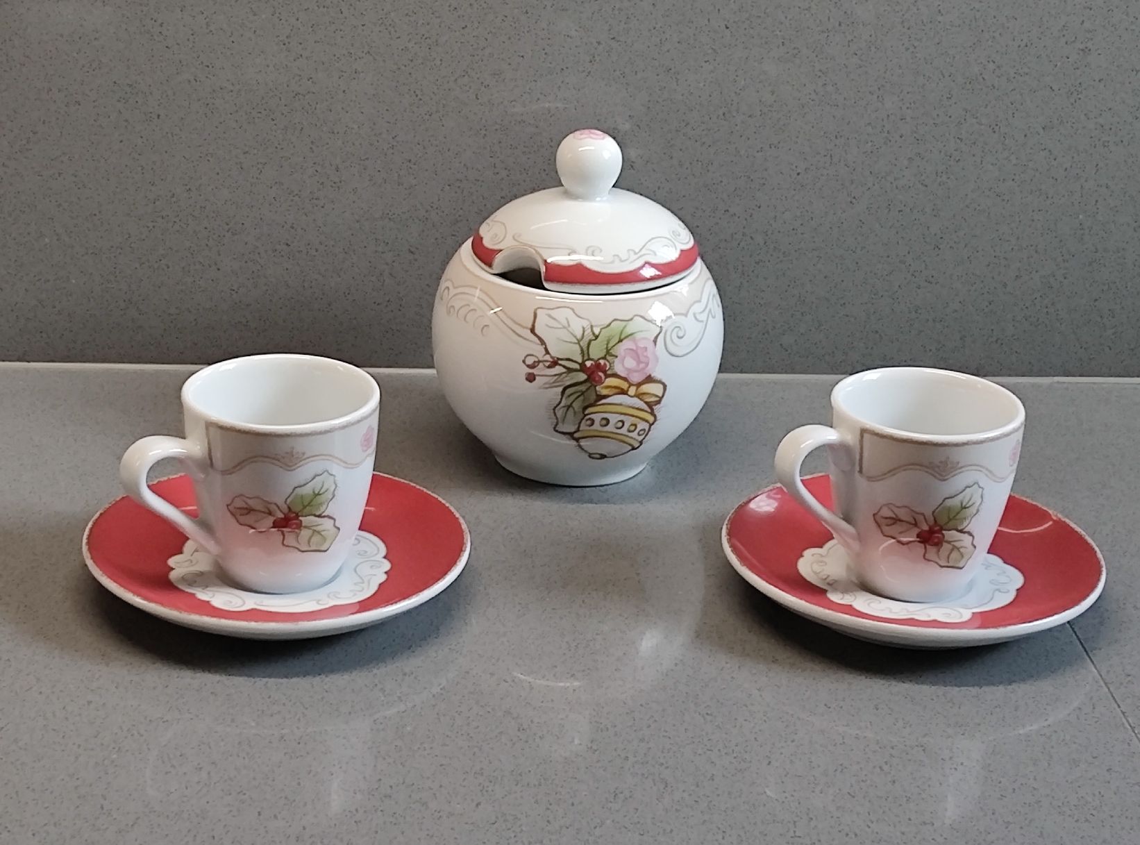 Tazze: ESPRESSO - Set / * NEU - THUN Dolce Natale – Nuovo e nell'imballaggio originale da Minusio venduto da Todesca 1