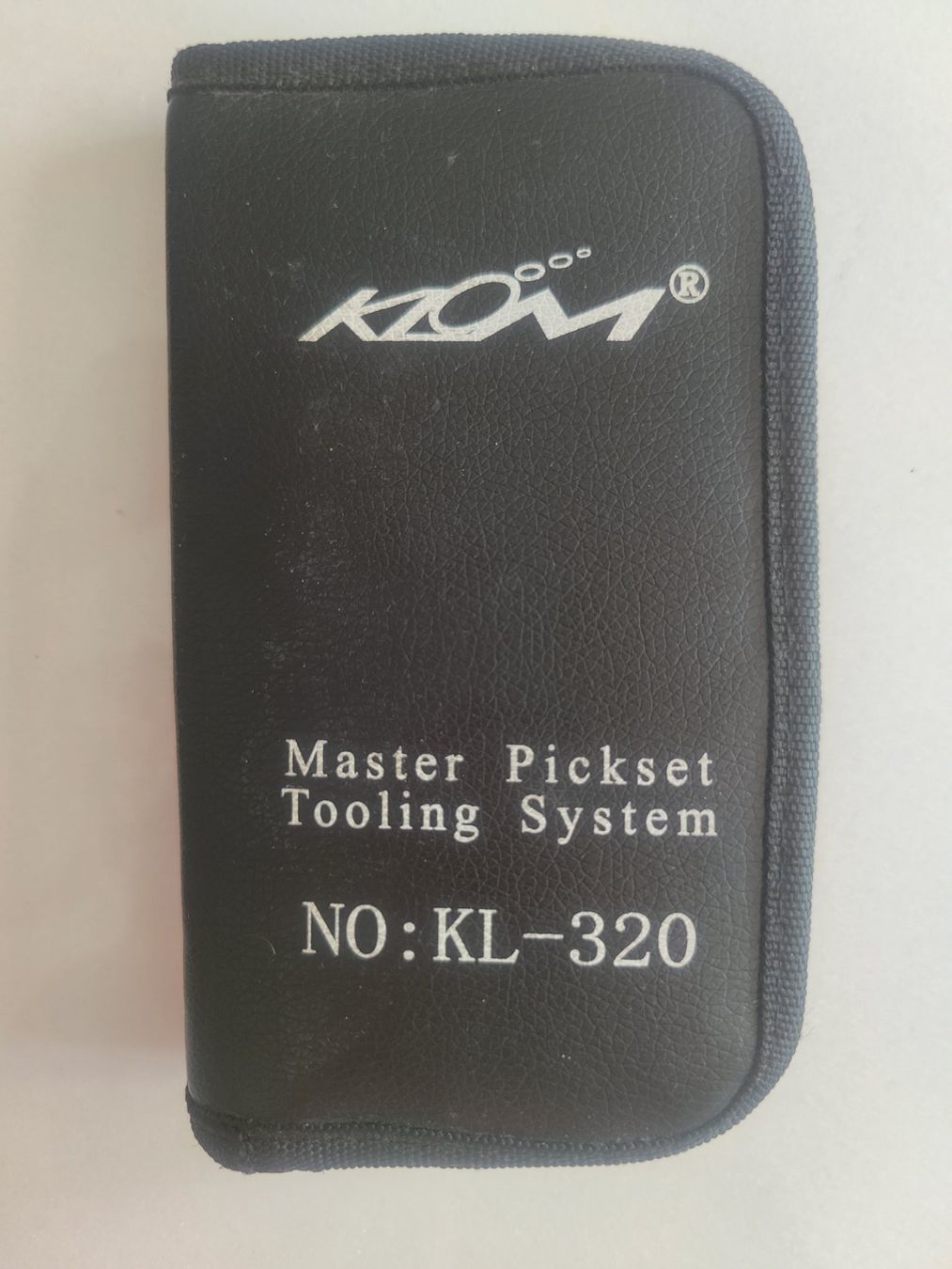 Tutti gli attrezzi: KLOM KL-320 Lockpicking Set mit Etui( Letzte Strück) – Nuovo e nell'imballaggio originale da Zürich venduto da skylan 1