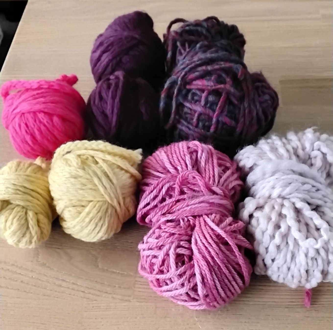 Lana: Wollresten ca. 1kg – Usato da Rupperswil venduto da Joggi023 2