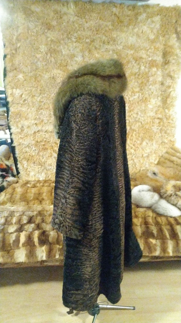 Mäntel: Mongolian Lamm Pelz Mantel mit Zobel – Gebraucht aus Obergösgen von crystalfox