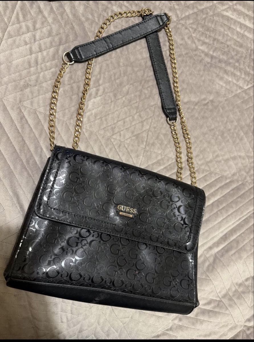 Guess Sonstige Kleidung & Accessoires: 4 Sacs à main – Gebraucht aus Petit-Lancy von vje_q7qb