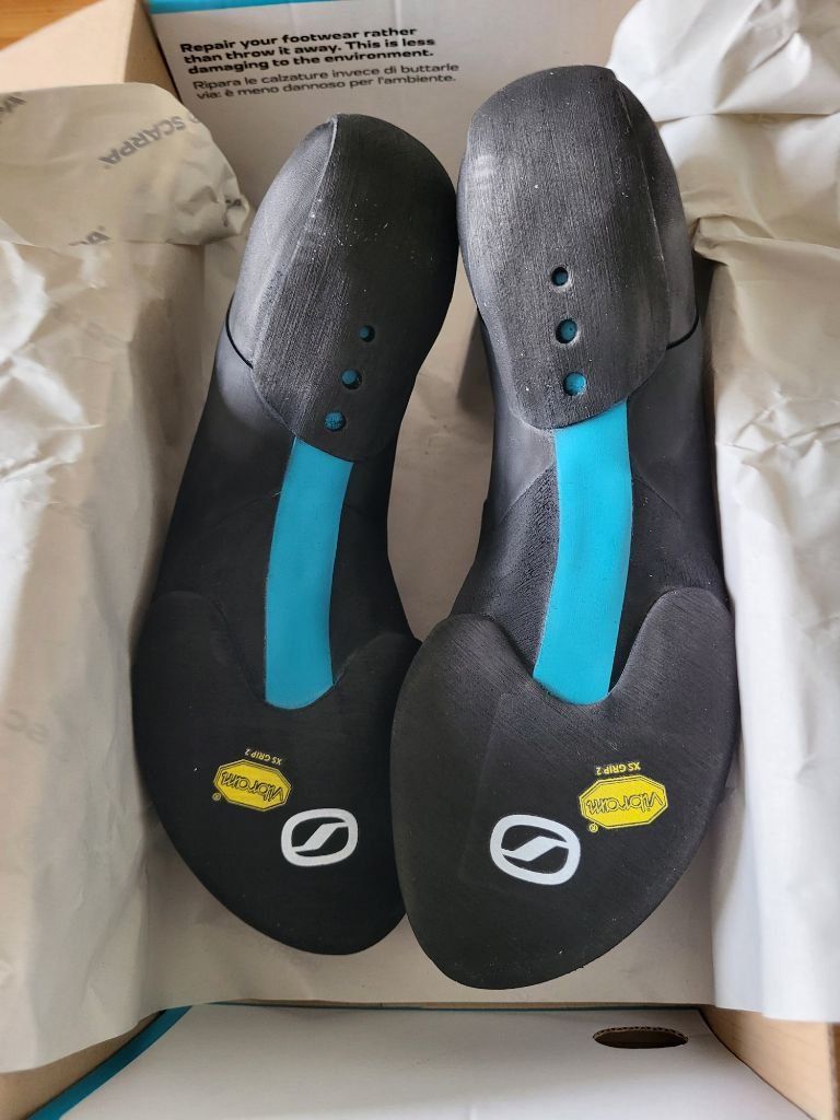 Scarpa Scarpe da uomo: Kletterschuh Drago LV Grösse 40 1/2 – Nuovo e nell'imballaggio originale da Pfäffikon ZH venduto da Plumeros 1