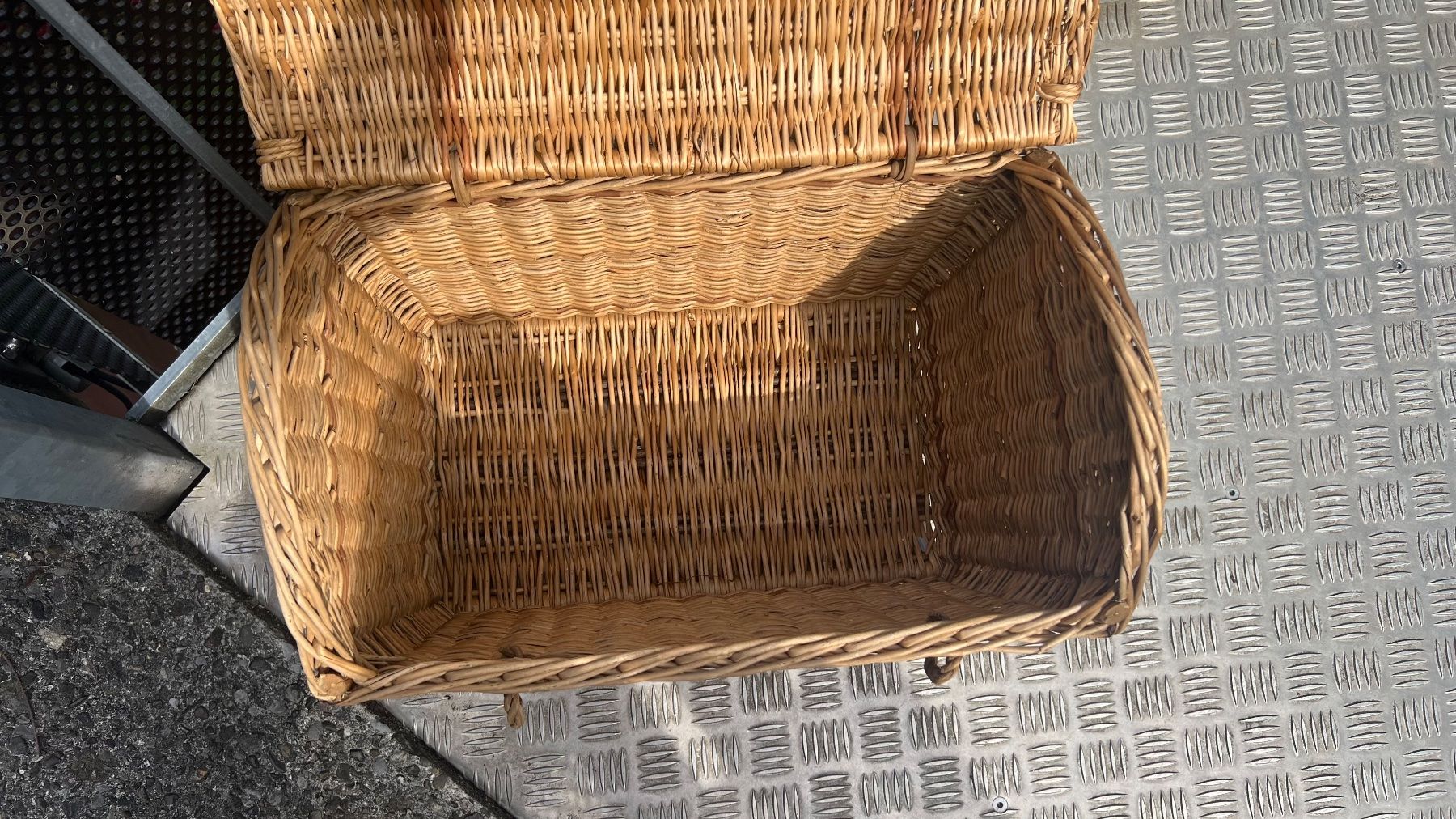 Altro per la casa: Vintage Picknickkorb – Usato da Schübelbach venduto da Dolly990_2 1
