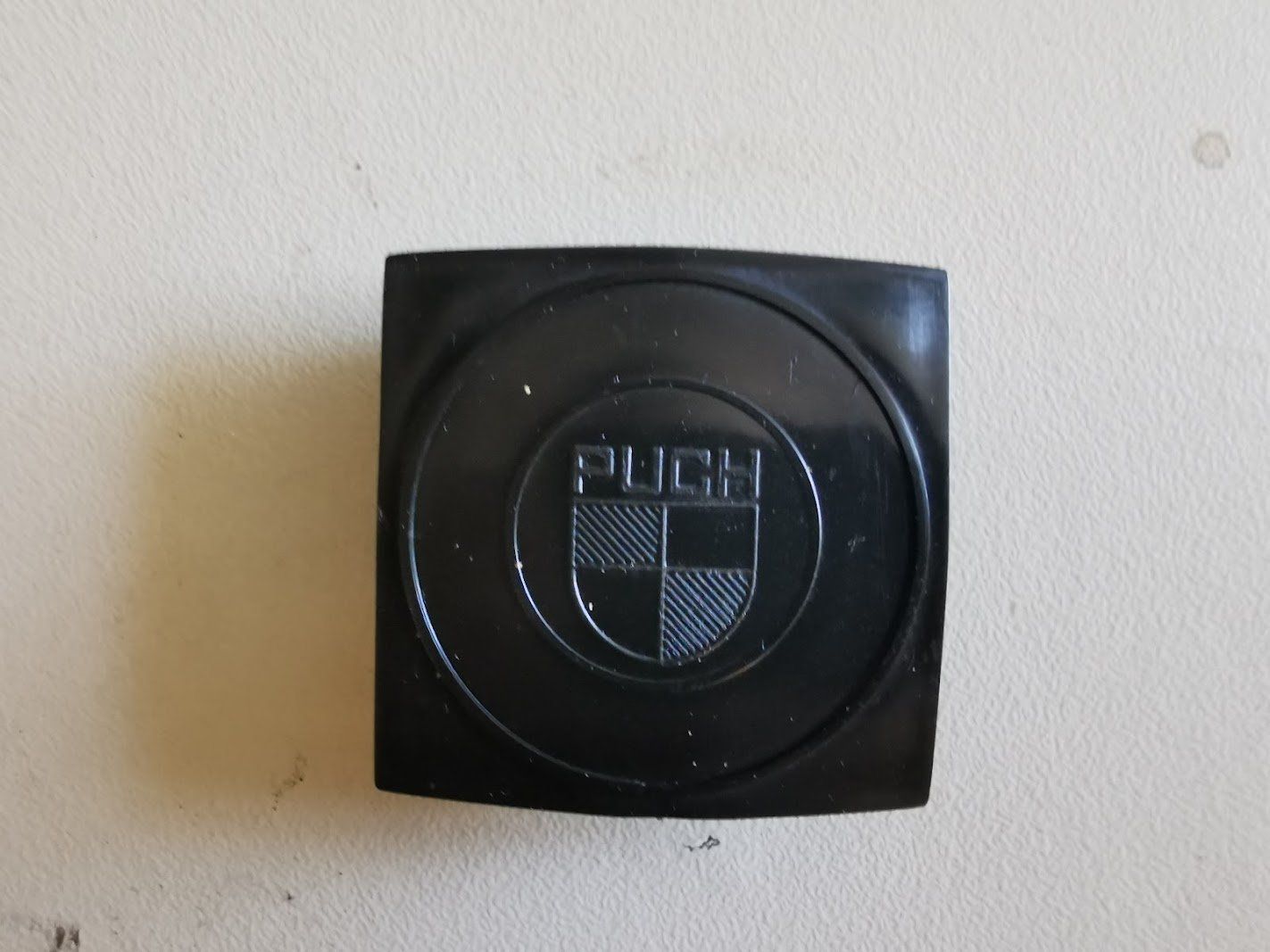 Puch Parti ricambio per ciclomotori: Original PUCH Tacho-Abdeckung – Nuovo (secondo la descrizione) da Bretzwil venduto da Electronik01 3