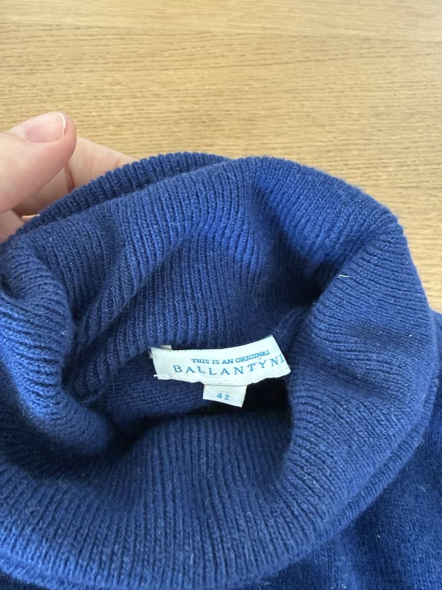 Maglioni & Felpe: Ballantyne Kaschmir Rollkragenpullover, Gr. 42 – Usato da Neuhausen venduto da DELY 1