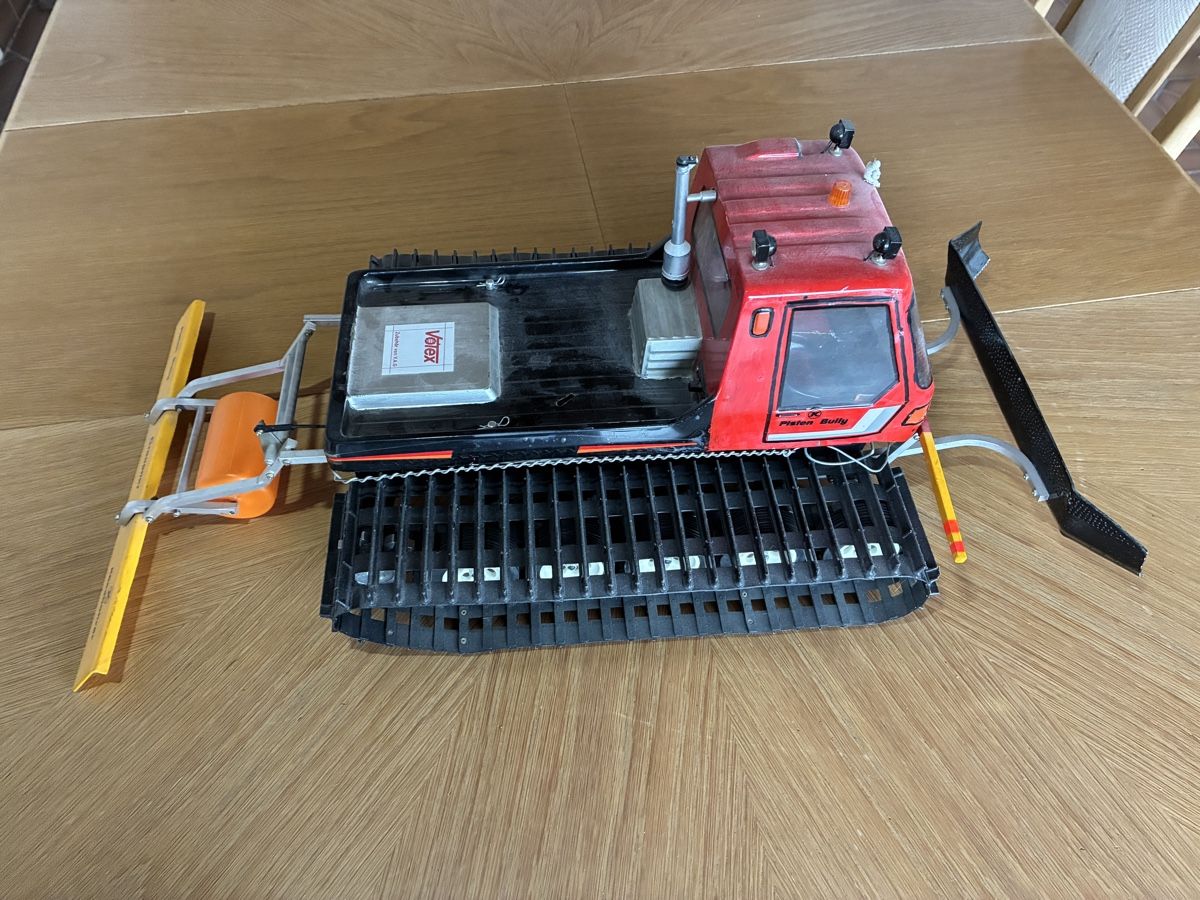 Graupner RC Kits de montage: Graupner Pistenbully – D'occasion à Bischofszell par ganga01 6