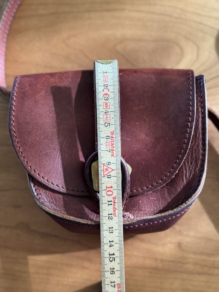Ensoie Taschen für Damen: Ensoie Tasche aus Leder – Gebraucht aus Wolfhausen von flu_g5nq 5