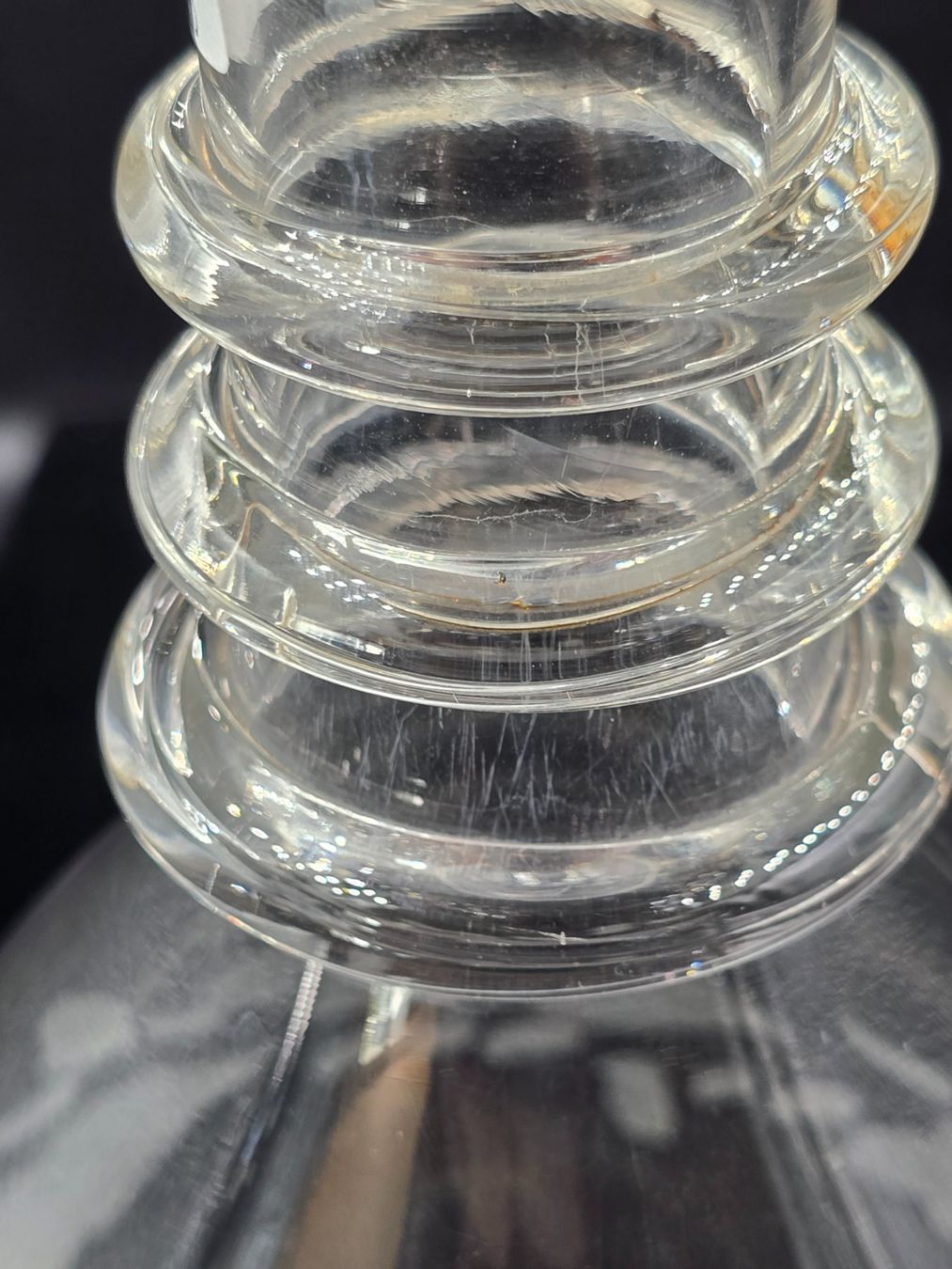 Karaffen: Biedermeier Karaffe mit Stöpsel Glas geritzt – Gebraucht aus Rorschacherberg von snOOpydOg11 5