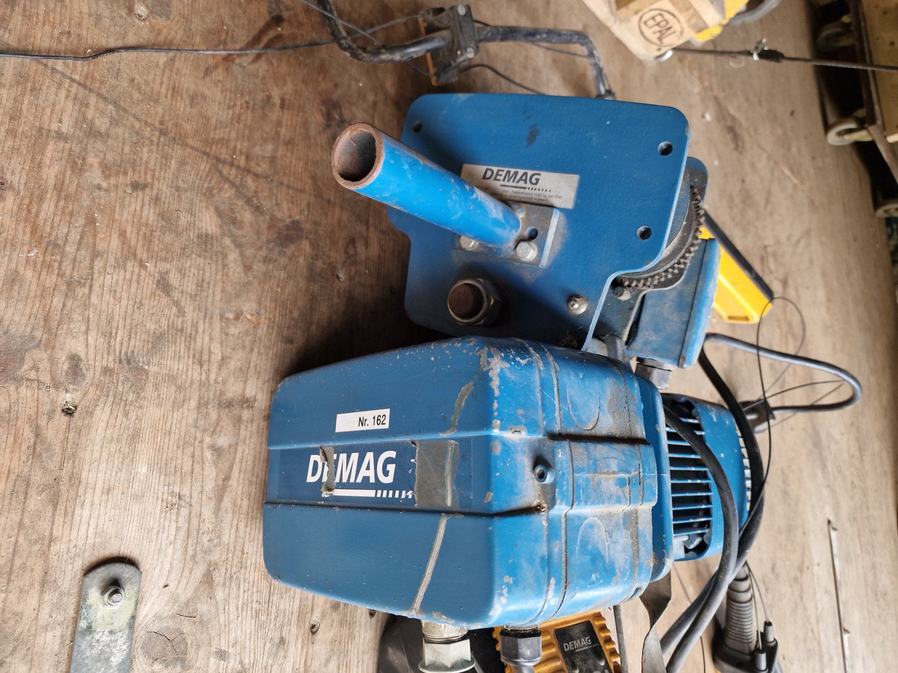Demag Paranco multiuso: 3Stk.Demag Kettenzug 1t – Difettoso da Wolfenschiessen venduto da tiunin 7