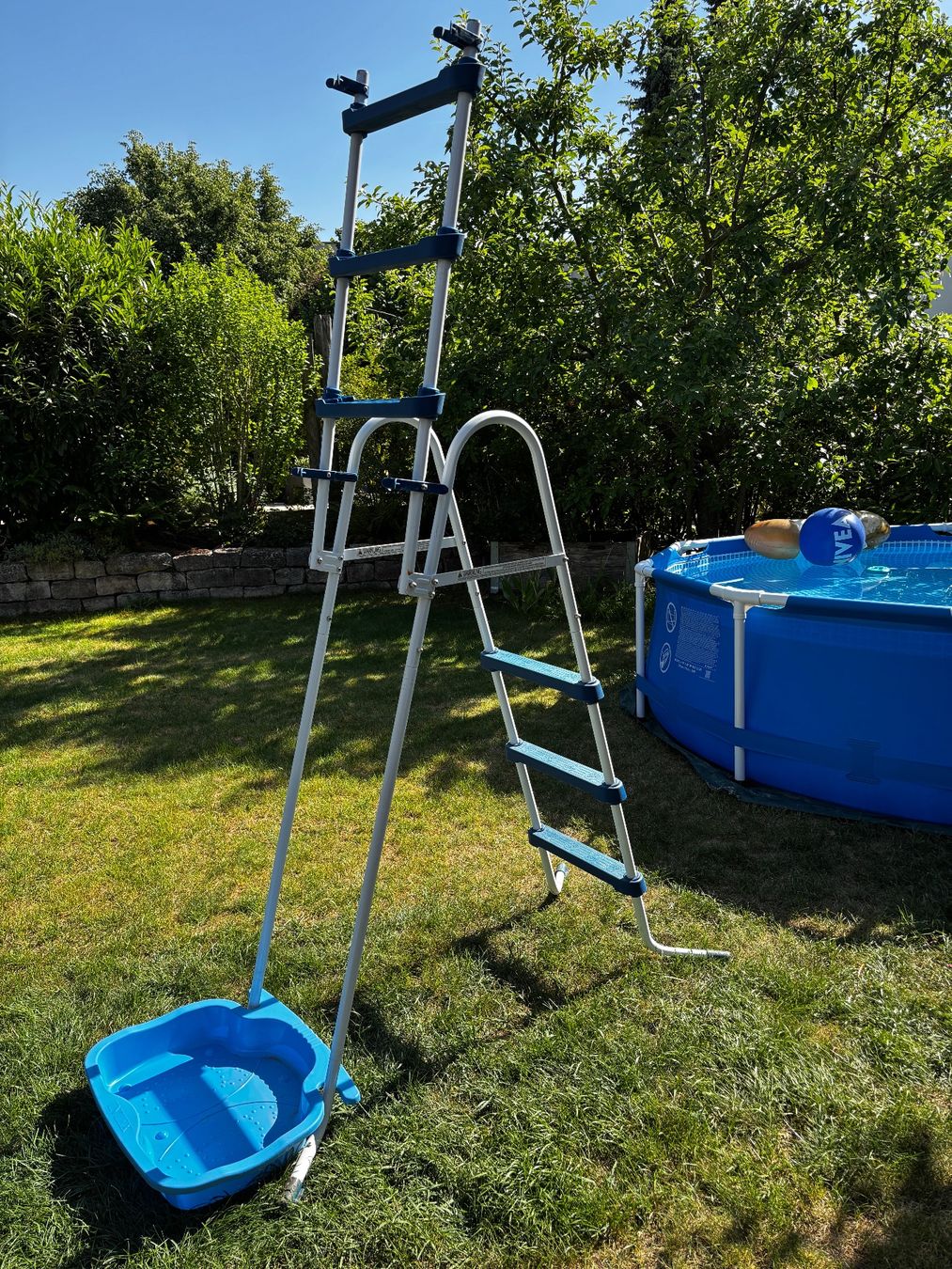 Intex Piscine: Pool-Leiter mit Fussbecken – Usato da Münchenstein venduto da Cmuggel 1