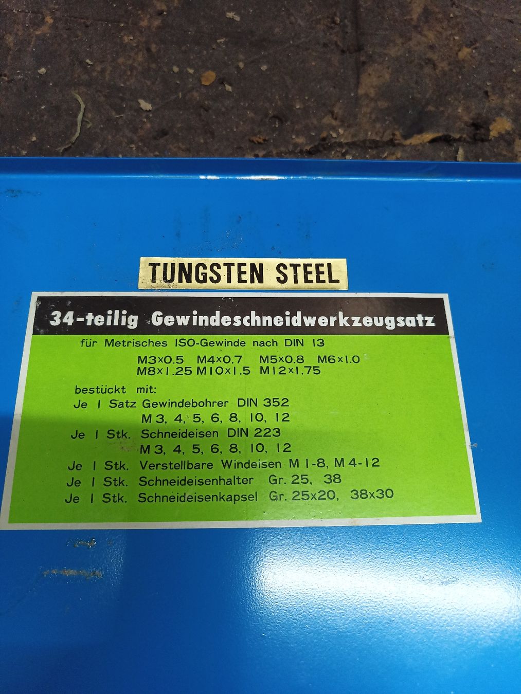 Tutti gli attrezzi: Gewindeschneider Neuwertig – Nuovo (secondo la descrizione) da Häutligen venduto da Hoi16 1