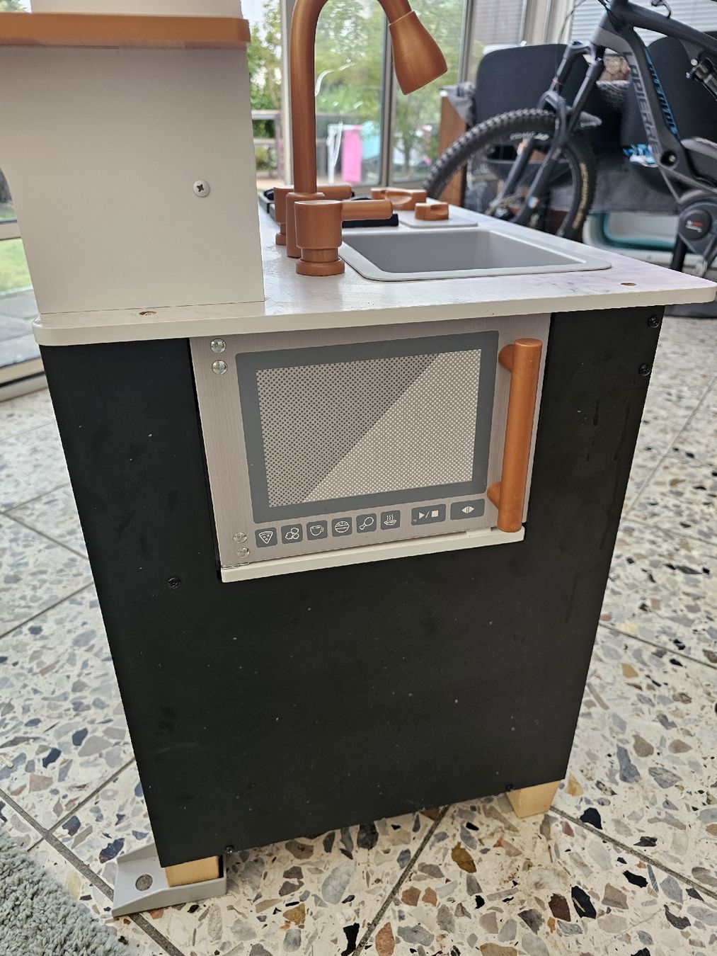 Spielzeuge: Spielküche von Kidcraft – Gebraucht aus Oberwil BL von 007re 3