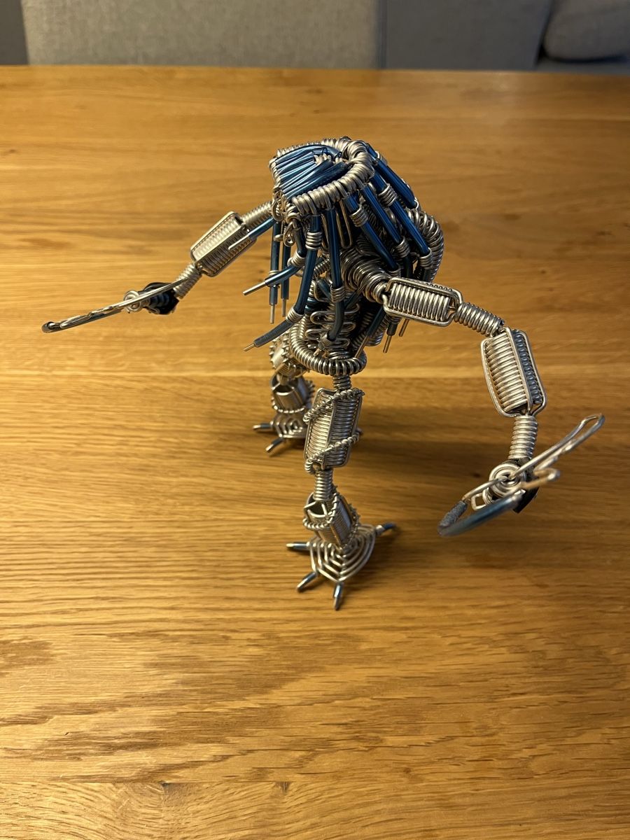 Statuette: Handgemachte Draht-Skulptur - Alien Predator Figur! – Nuovo (secondo la descrizione) da Grenchen venduto da ChriguX66 2