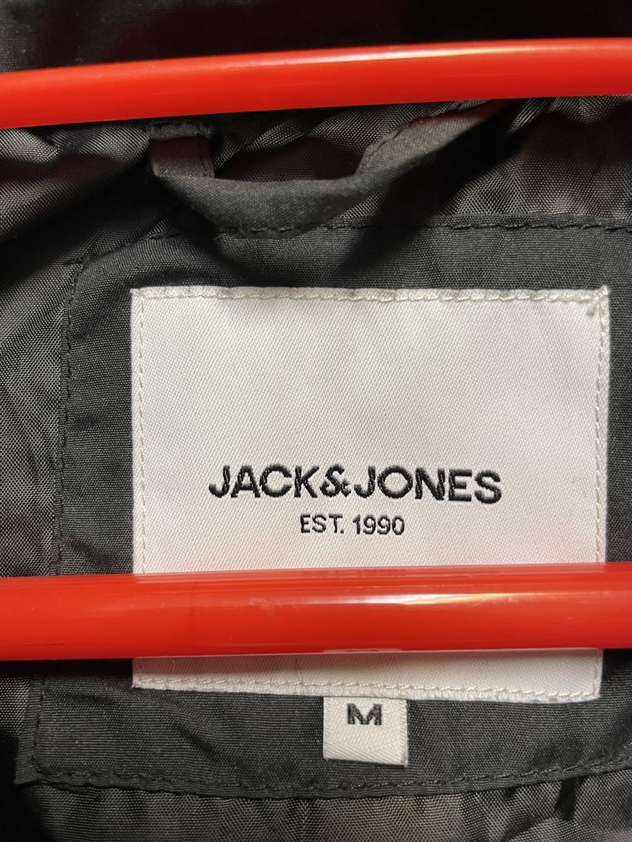 Gilet & Giacche: Gilet JACK & JONES , taglia M – Usato da Cagiallo venduto da Misschiacci- 4