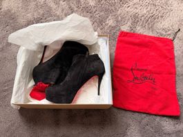 Christian Louboutin Stiefel schwarz Wildleder Gr. 39