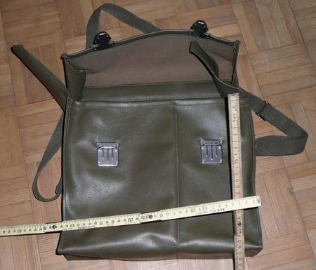 Tasche Sanität, Schweizerarmee, Kunstledertasche leer