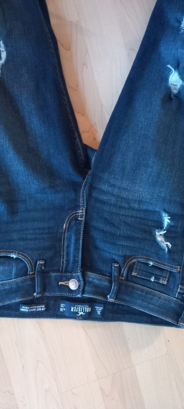 Hollister Jeans: Hollister Jeans 26/32 – Nuovo (secondo la descrizione) da Rebstein venduto da bestforyou 1
