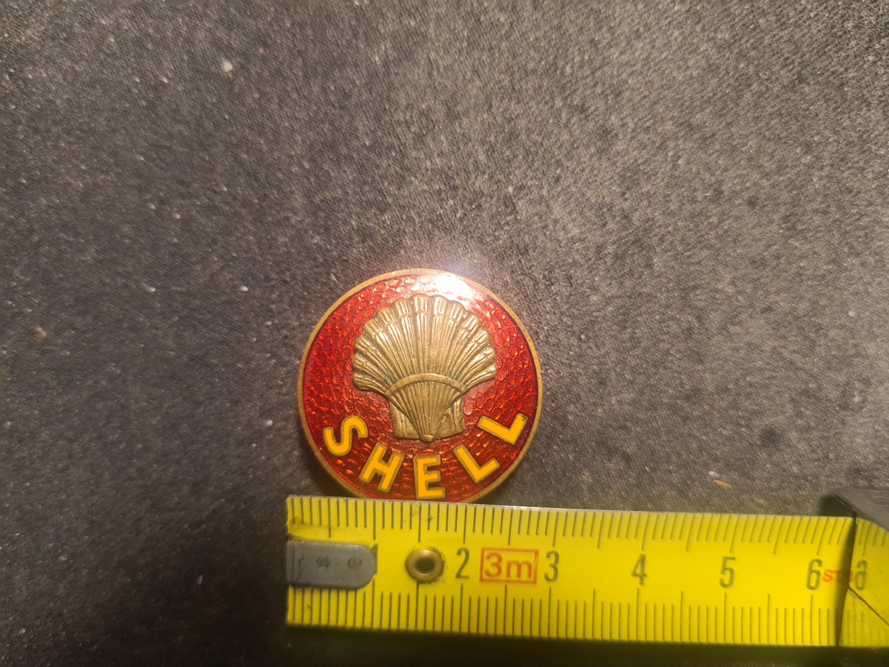 Shell Placchette & Badge: SHELL BADGE EMAILLE PRE-WAR VINTAGE COLLECTION – Usato da Bellevue venduto da BURGOLMANIA 2