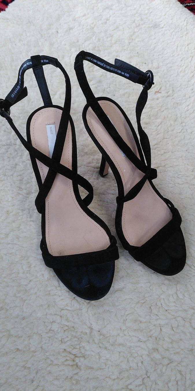 H&M Scarpe da donna: H&M shoes - heels – Nuovo (secondo la descrizione) da Blonay venduto da lch_tl26