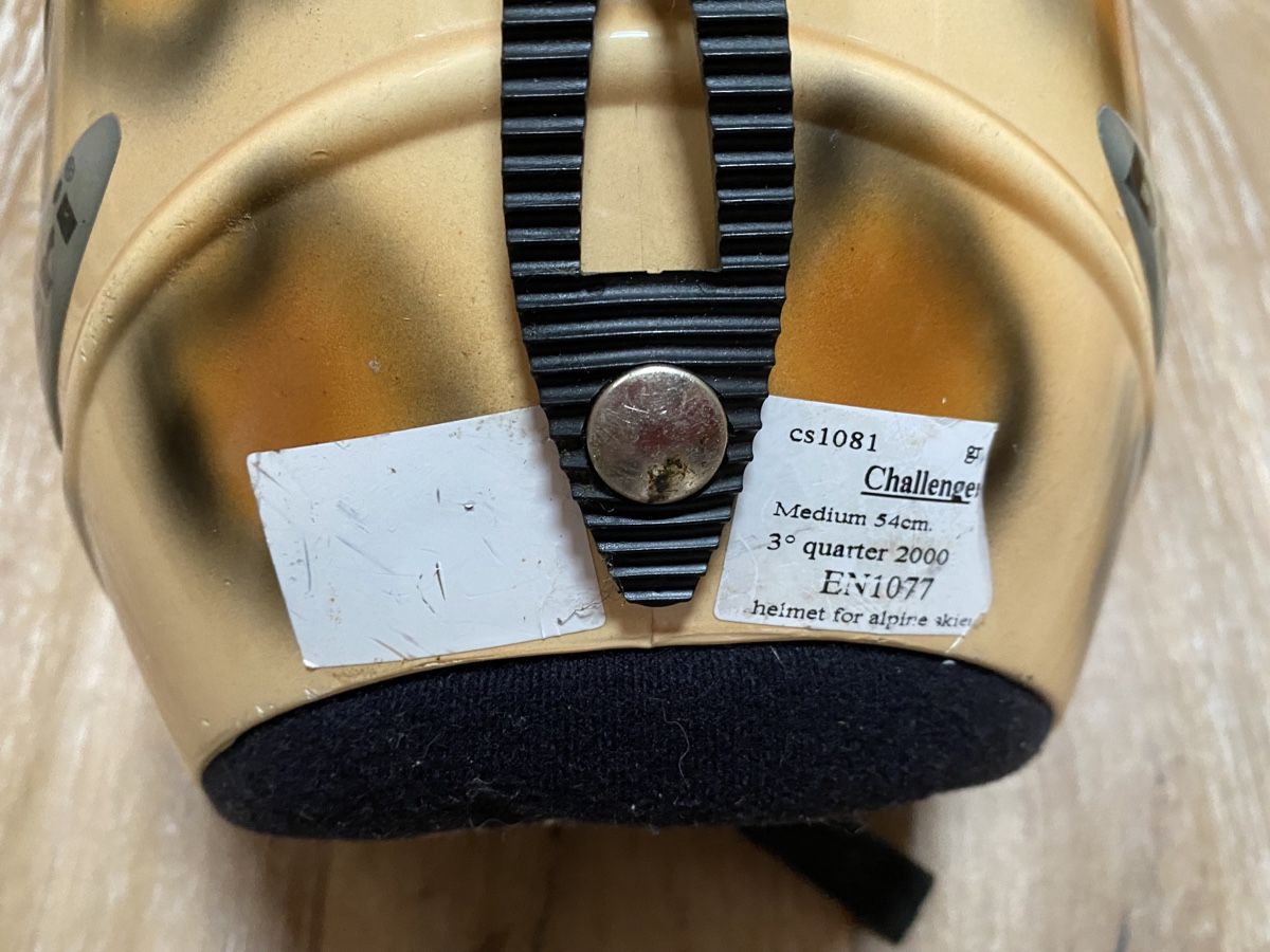 Caschi: Great child’s leopard ski helmet. 54cms – Usato da Grund b. Gstaad venduto da PlageNeige 5