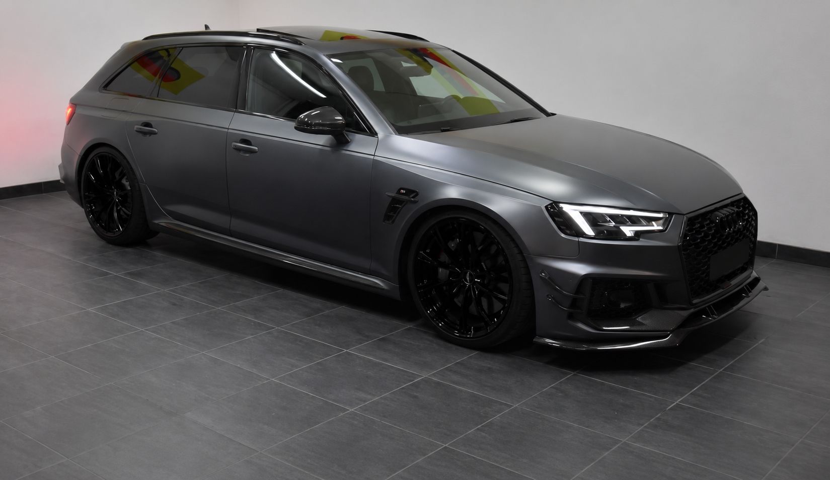 Audi Automobili: AUDI RS4R ABT 1/50 – Usato da Wangs venduto da JakobAcko 1