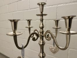 Silber-Kandelaber mit 5 Armen, Deko-Herzen, top Zustand