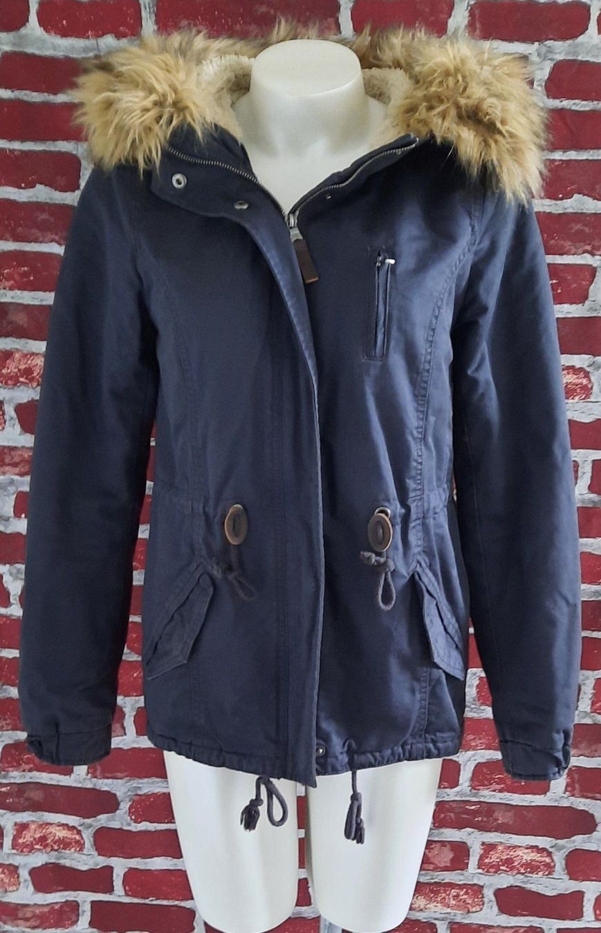 H&M Vestes: H&M Parka mit Teddyfutter Anthrazit 34 – Neuf (Voir description) à Seuzach par VT-Collections2