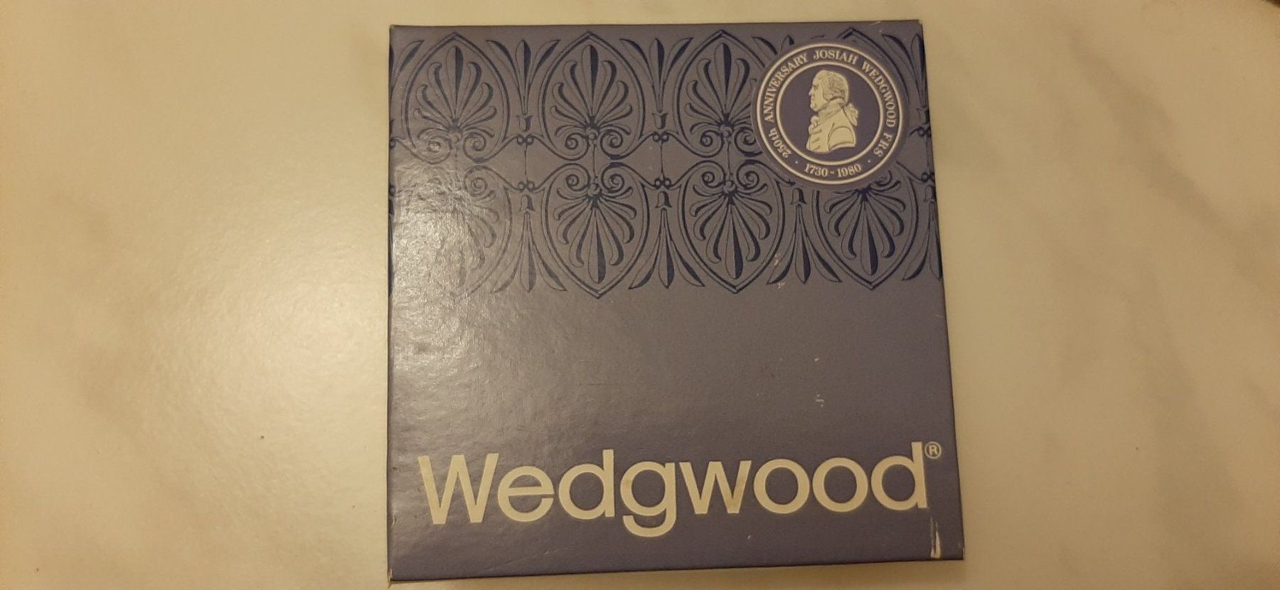 Tutte le decorazioni: Wedgwood Jasperware Primrose Prunus Schmuckschale – Usato da Nänikon venduto da bonsai64 2