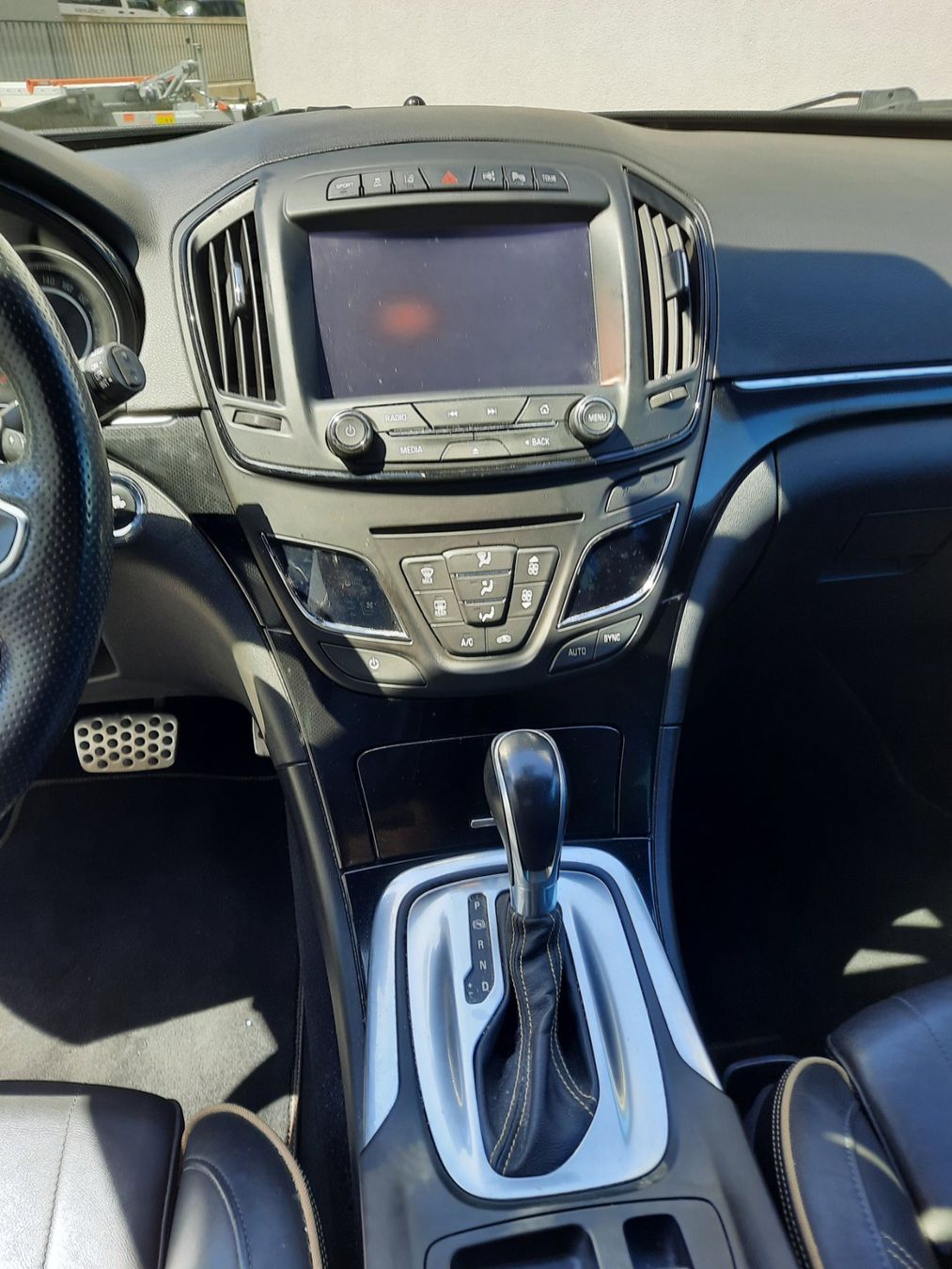 Opel Automobili: Opel Insignia Kombi 2.0 TDI – Usato da Ottikon b.Kemptth. venduto da Sharan6 6