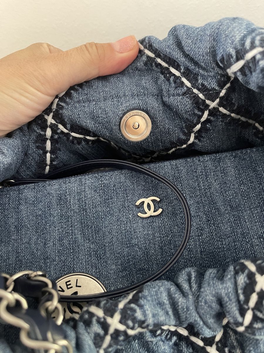 Chanel Borse da donna: Chanel 22 Denim medium Bag Full Set – Usato da Nyon venduto da My_wardrobe 5