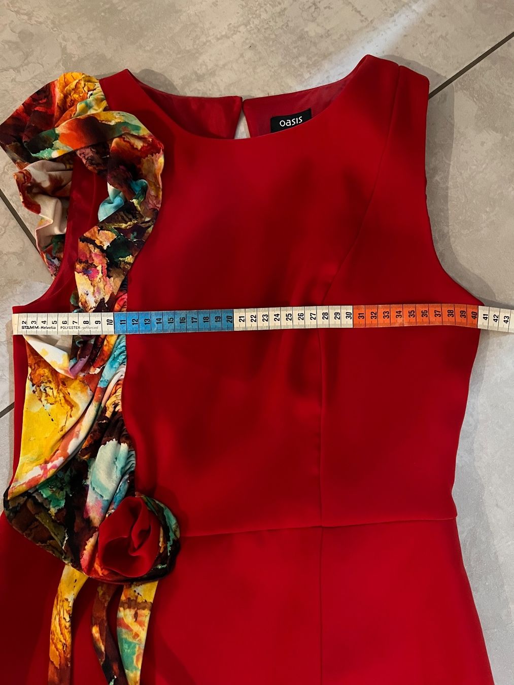 Vestiti: Etuikleid rot Gr.36 – Usato da Schmerikon venduto da Speedy053 5