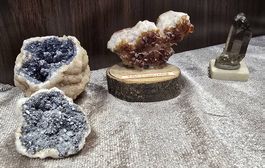 Diverse Quarzsteine